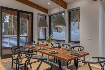 Blue Valley Chalet
