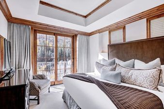 12 Ritz Carlton Vail 200