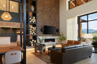 SpringHill Suites 1 King Suite