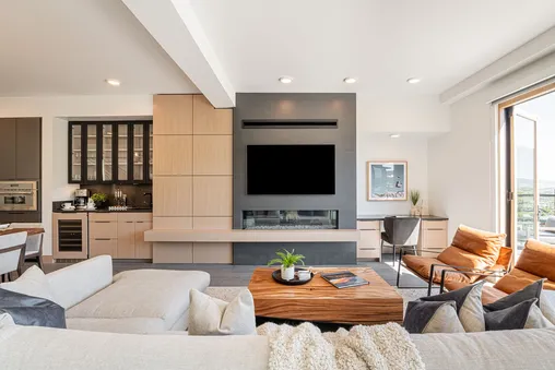 Multiple Fireplaces