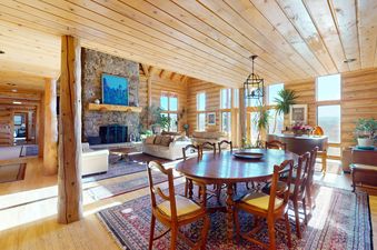 Lake Springs Retreat