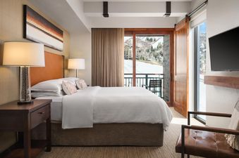 Sheraton Steamboat Resort Mountain View 1 Bedroom Villa