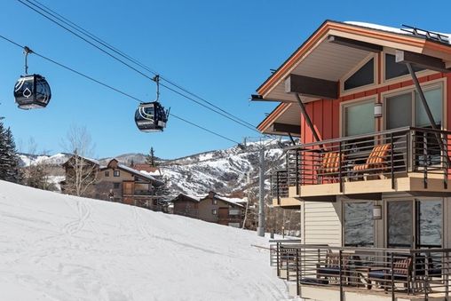 Ski-in Ski-Out