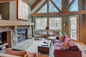 Pines Lodge Townhome in Beaver Creek Village