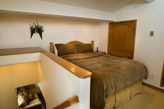 03 Lodge at Lionshead Platinum Studio Loft Condo