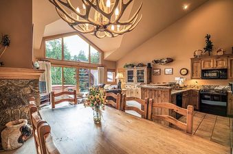One Breckenridge Place 32