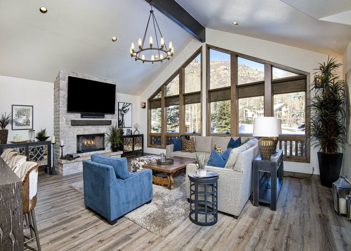 01 Glacier Court 1854 A