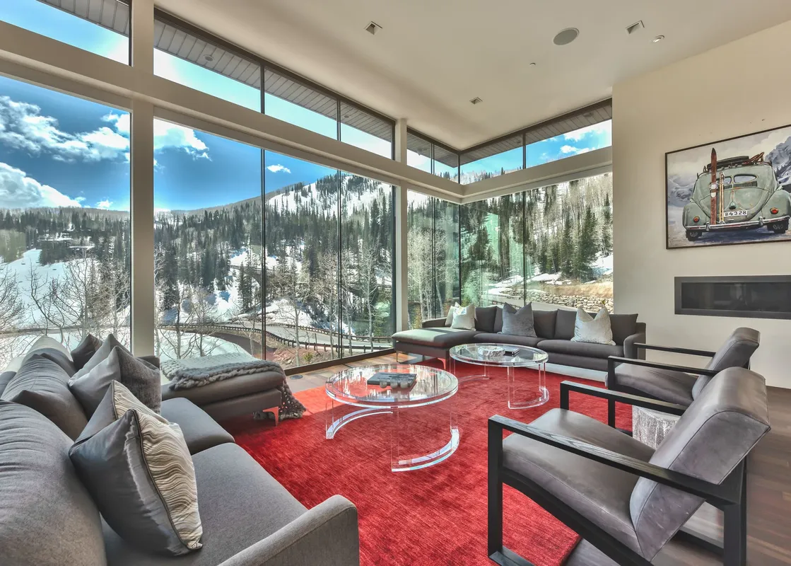 03 Living Room