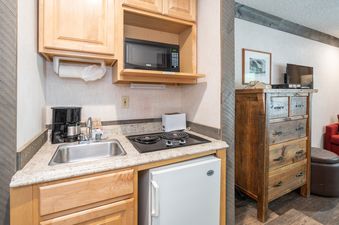Mountainside Inn 412
