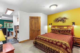 Riverbend Lodge 109 Studio
