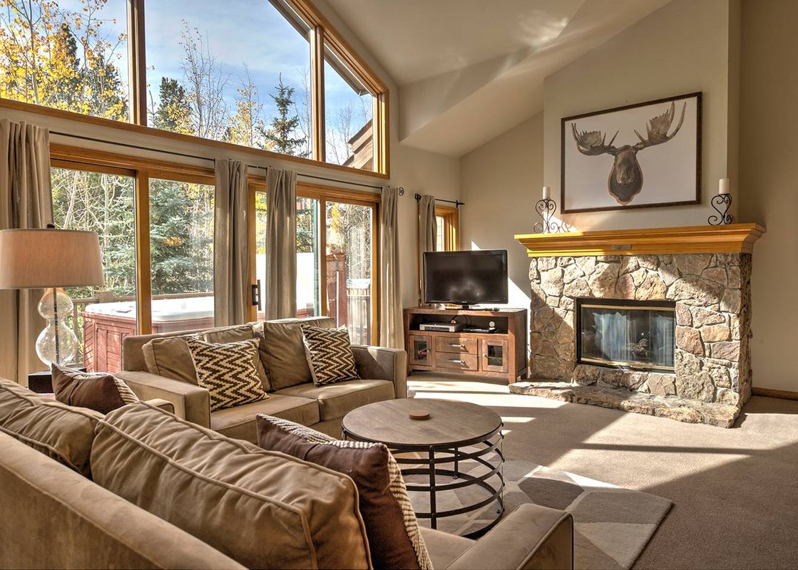 One Breckenridge Place 14