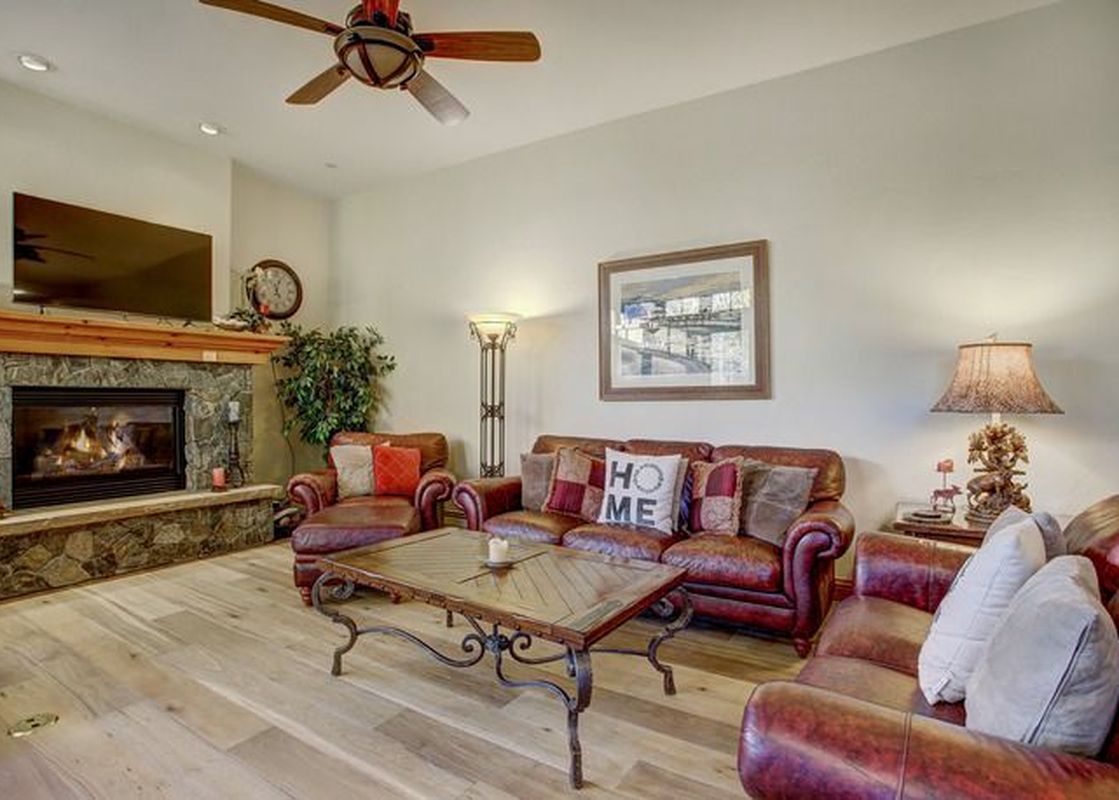 Arrowhead Village Condominium 3 Bedroom