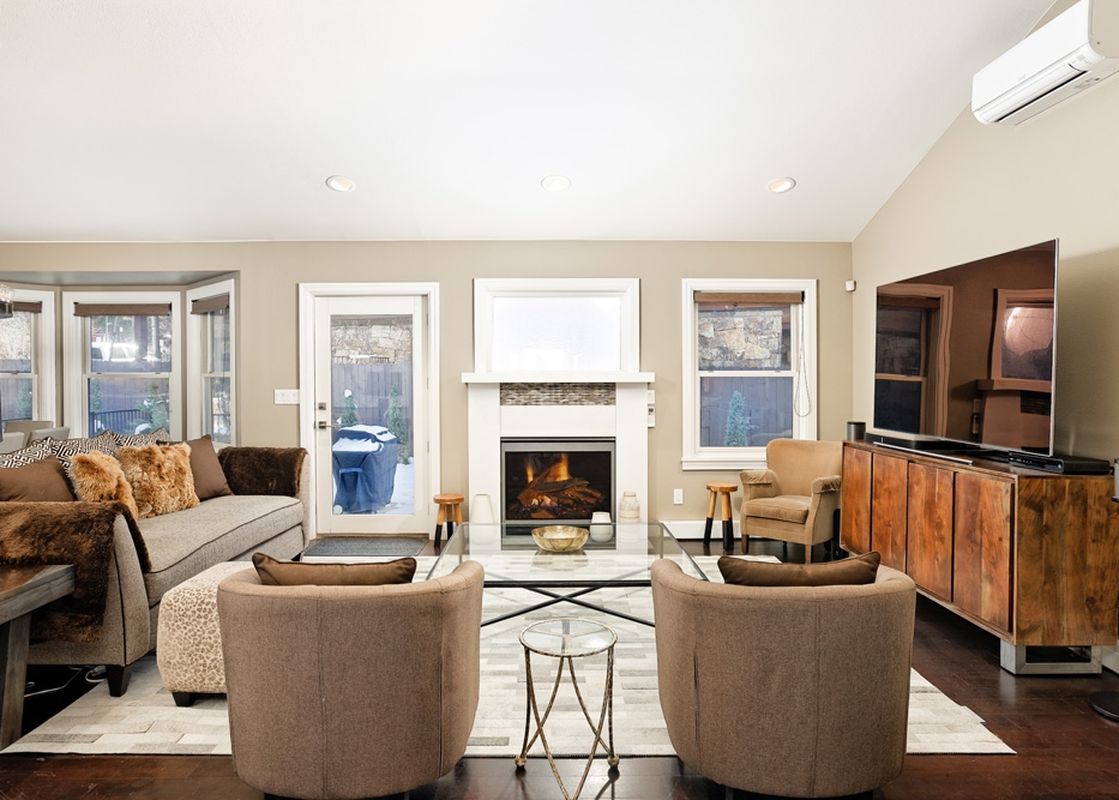 01 107 Park Avenue