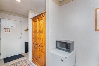 Mountainside Inn 221