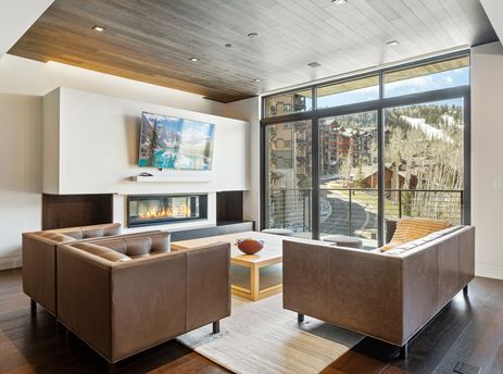01 Living Room