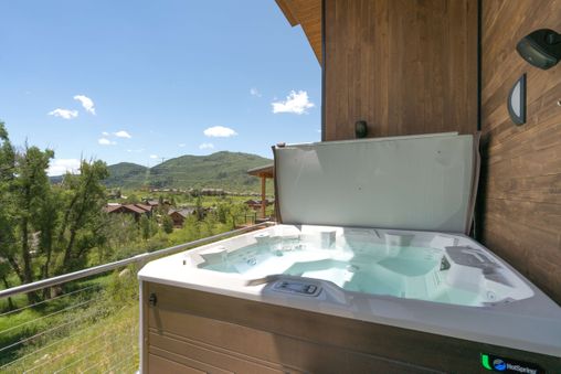 Private Hot Tub