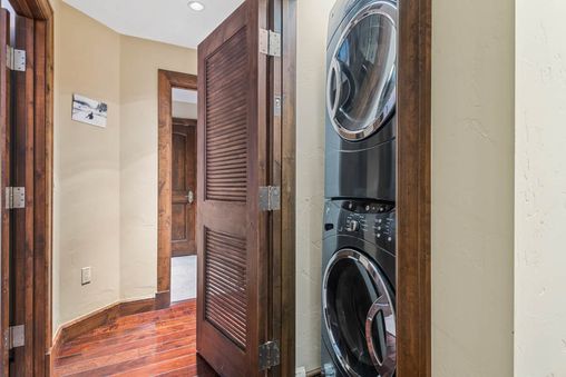 In-residence Washer and Dryer