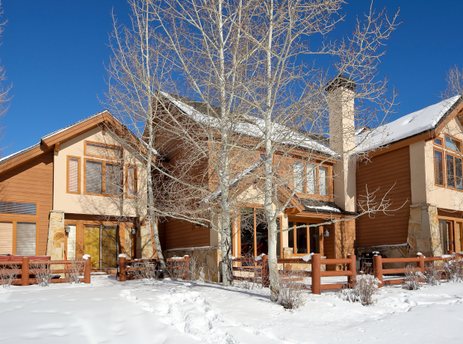 Deer Lake Village 2473