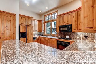 Kitchen 3