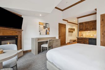 The Aspen 28C