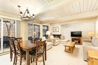 Chateau Roaring Fork Unit 37