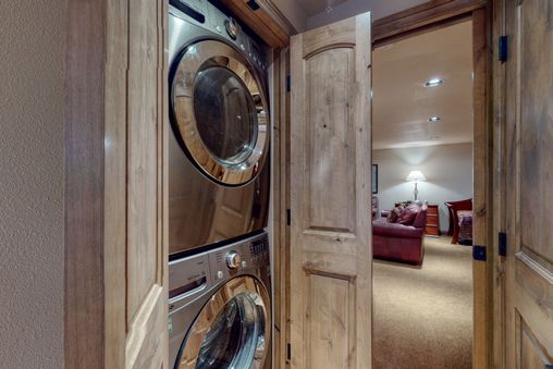 In-residence Washer and Dryer
