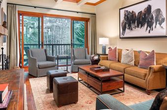 04 Living Room