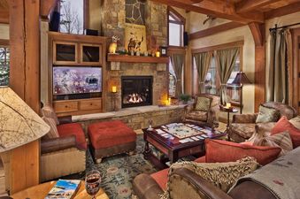 Living Area 1