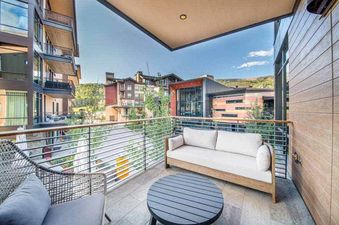 One Snowmass West 503