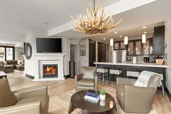 09 Abode at Blackstone
