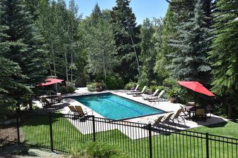 Pool 1