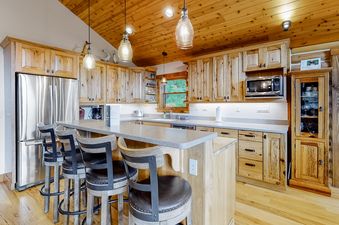 12 Hawk House