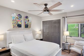 13 Ski Inn Condominium 225