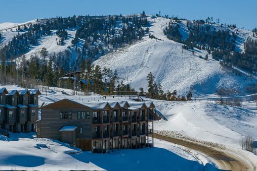 Ski-in Ski-out