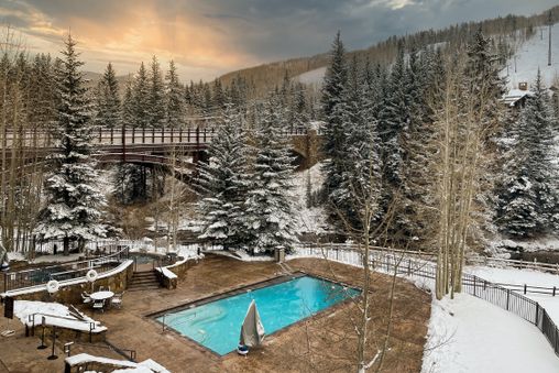 Outdoor Community Pool