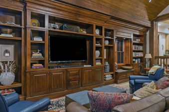 Country Club Estate