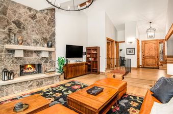 04 Living Room