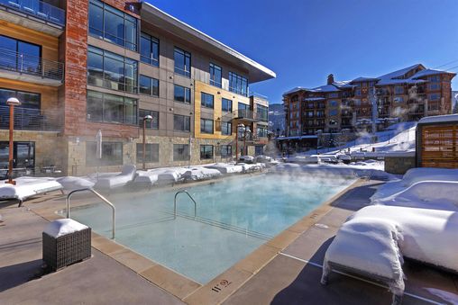 Outdoor Community Pool