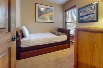 Landmark 208