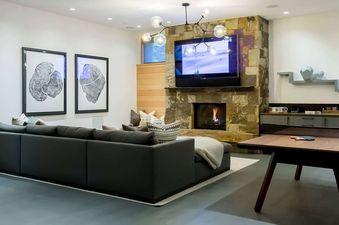 645-Forest-Rd-living-room-1