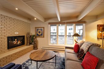 Chateau Dumont 11 in Downtown Aspen