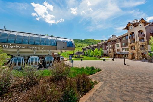 Ski-In/Ski-Out via the Lower Beaver Creek Express Lift