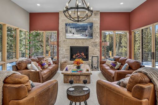 Multiple Fireplaces