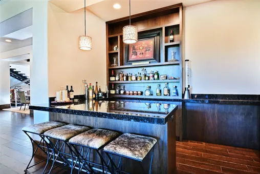 Wet Bar off Family Room