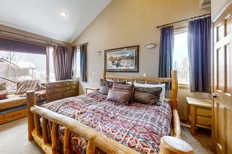 15 Bedroom