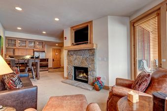 Park Avenue Lofts 204