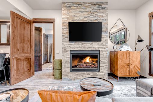 Multiple Fireplaces