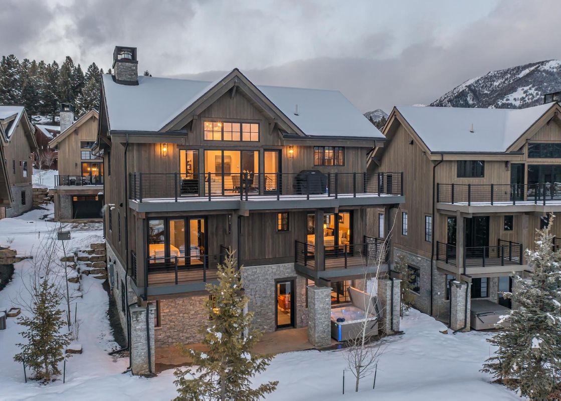 00 86 Moose Ridge