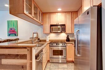 Park Avenue Lofts 204