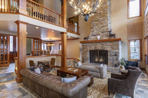 Multiple Fireplaces